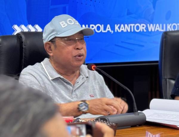 Adhan Dambea Tantang Maruly Pardede Buktikan Status Cagar Budaya Eks Rumah Jawatan Kantor Pos