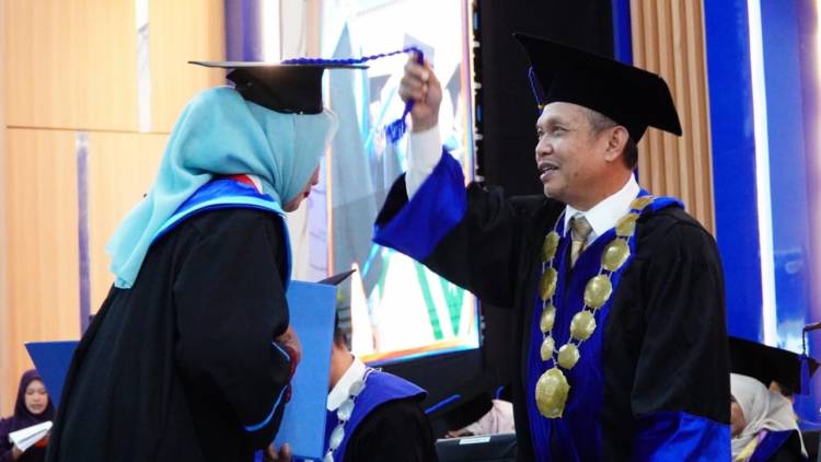 Wisuda Ke-23 UMGO Lepas 347 Lulusan, Fakultas Kedokteran Bidik Wisuda Perdana