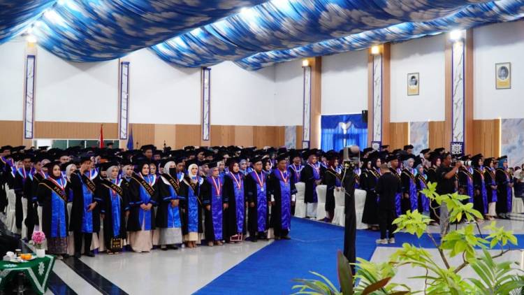 Wisuda Ke-23 UMGO Lepas 347 Lulusan, Fakultas Kedokteran Bidik Wisuda Perdana
