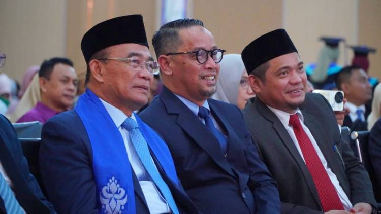 Wisuda Ke-23 UMGO Lepas 347 Lulusan, Fakultas Kedokteran Bidik Wisuda Perdana