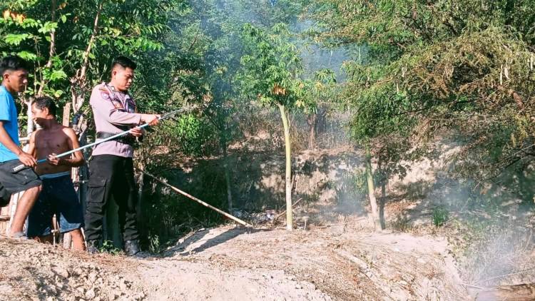 Saat Cek Embung Air, Polisi Temukan Aktivitas Pembakaran Lahan di Leato Selatan