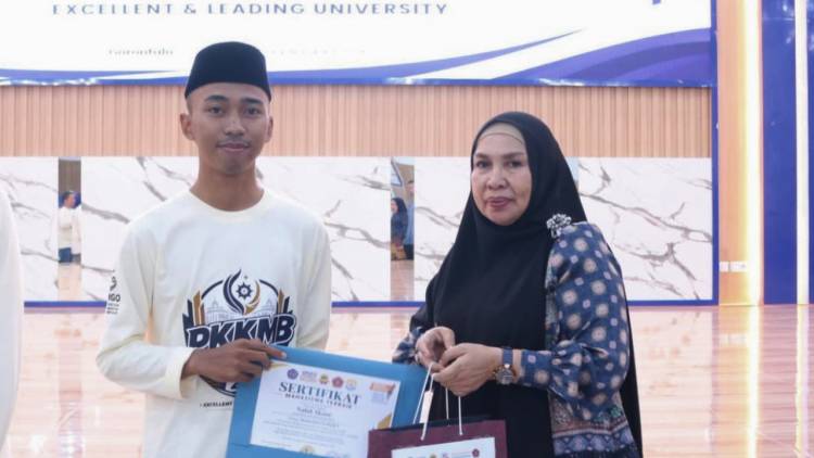 UMGO Apresiasi Mahasiswa Baru Berprestasi dan Kreatif di PKKMB 2026